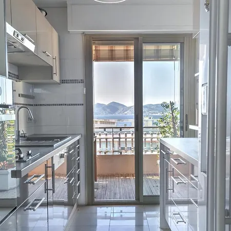 Immogroom Huge Terrace With Jacuzzi And Sea View Congress Beaches Lägenhet Cannes