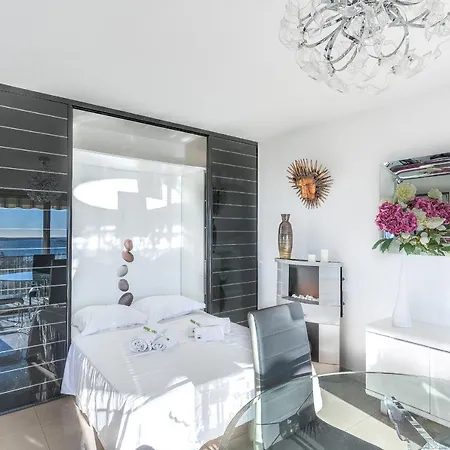 Immogroom Huge Terrace With Jacuzzi And Sea View Congress Beaches